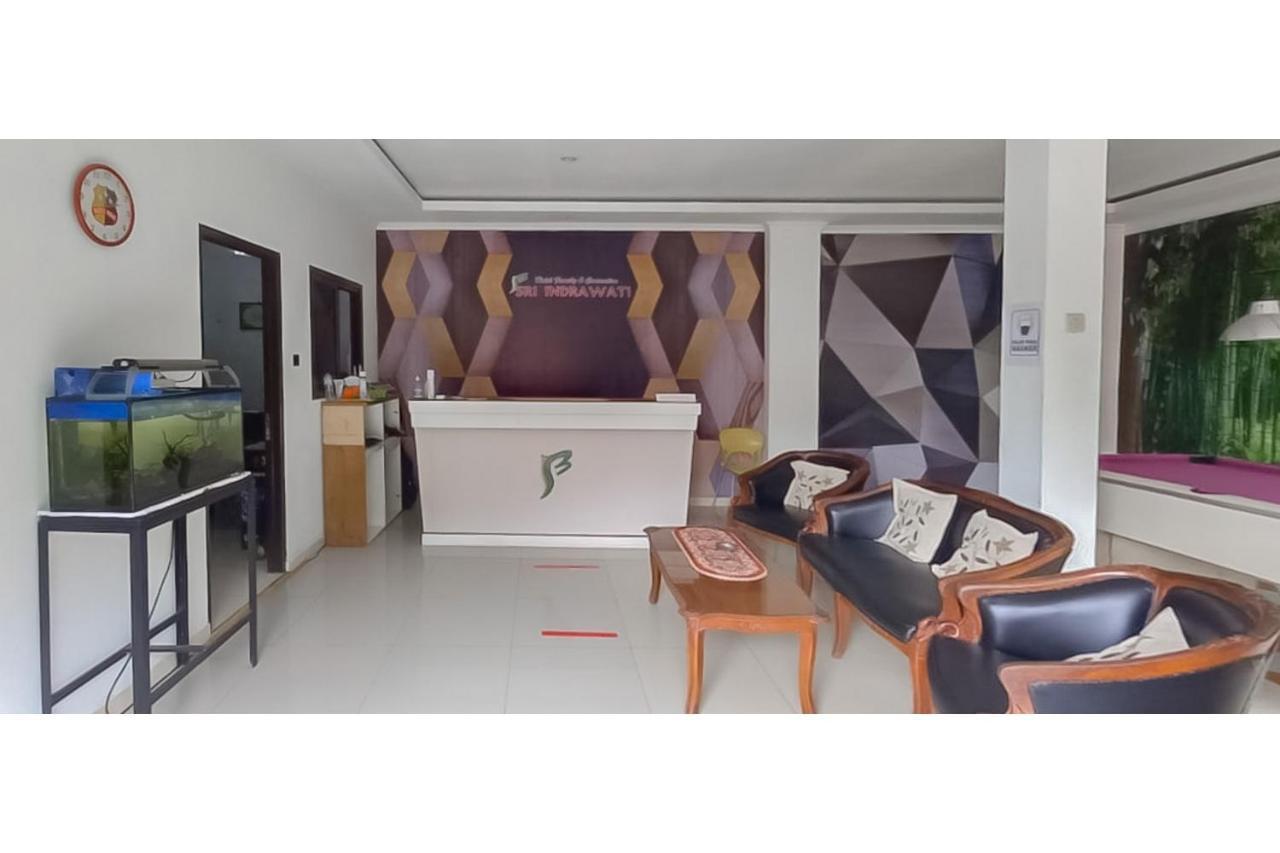 Hotel Sri Indrawati Puncak Mitra Reddoorz Bogor Exterior photo